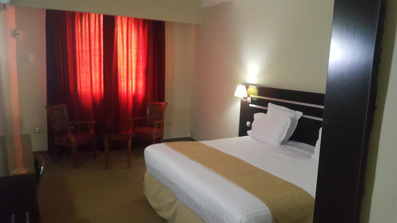 Numidien Hotel Algeri Esterno foto